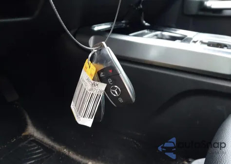 2020 Mercedes-Benz Glb 250 from USA, damaged, VIN W1N4M4GB1LW021289